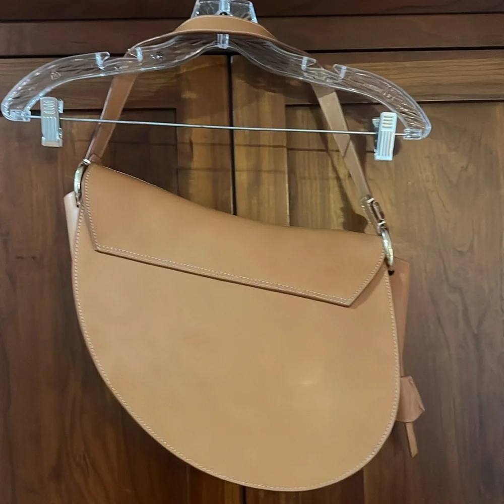 Saddle Tan Leather Women's Bag - Picture 6 of 10